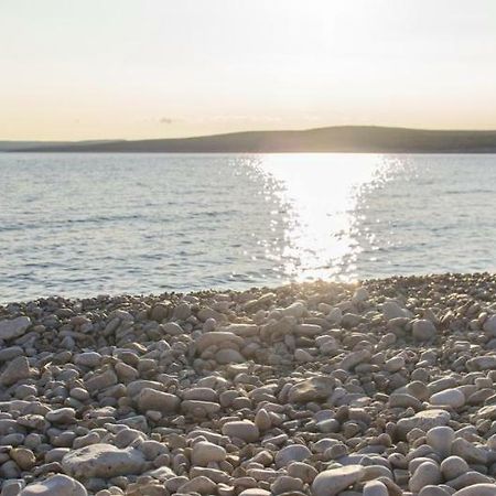 Apartment Stefania On The Beach Koromačno エクステリア 写真